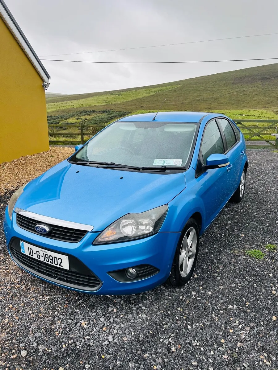 Ford Focus 2010 - Image 1