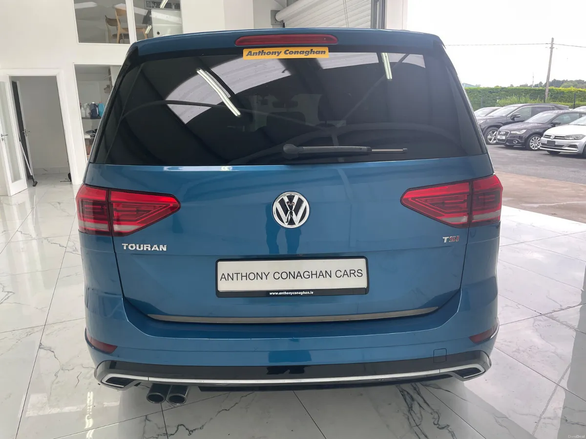 VOLKSWAGEN TOURAN 1.4 TSI R-LINE AUTO - Image 5
