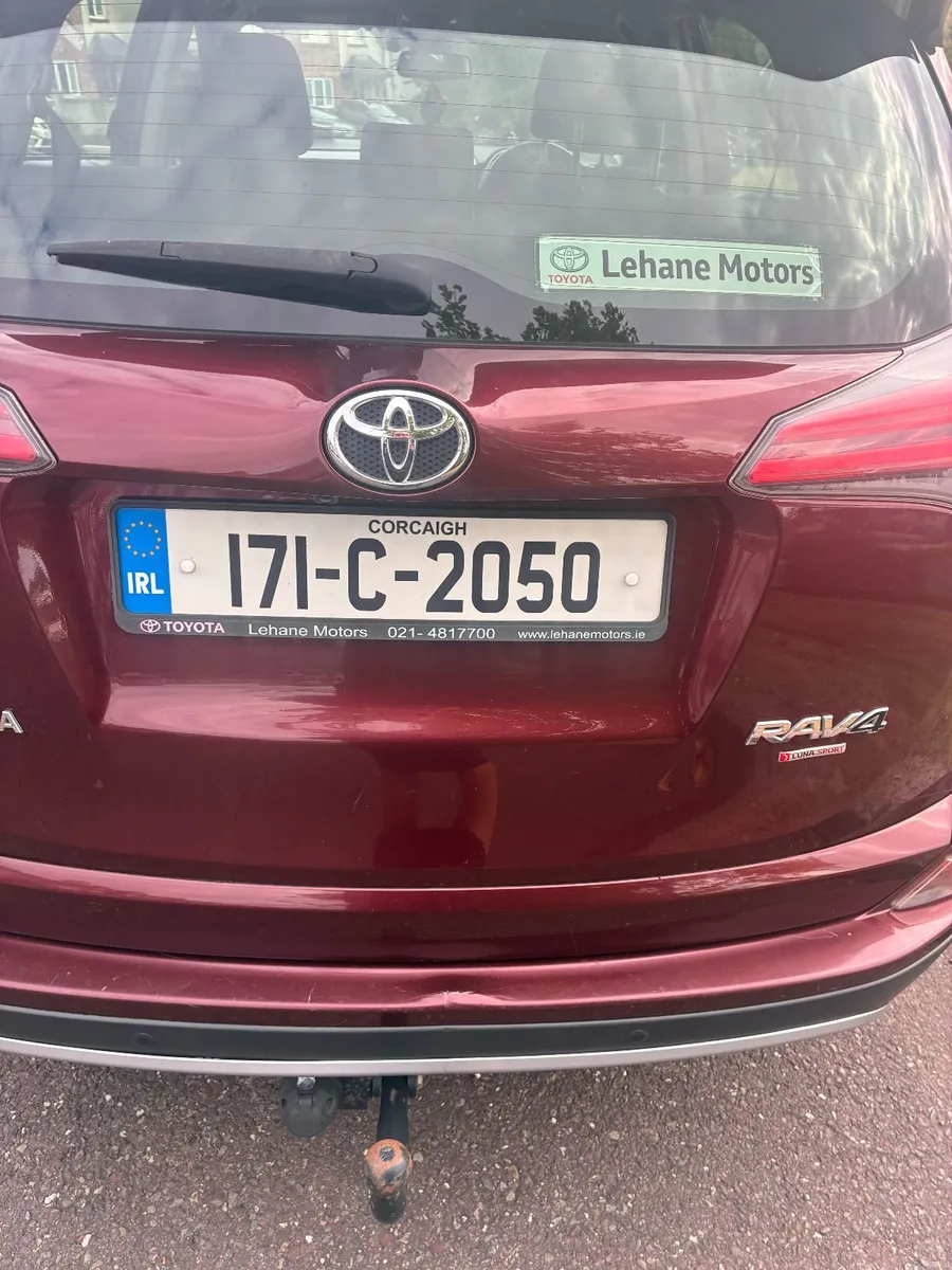 Toyota RAV4 2017 - Image 2
