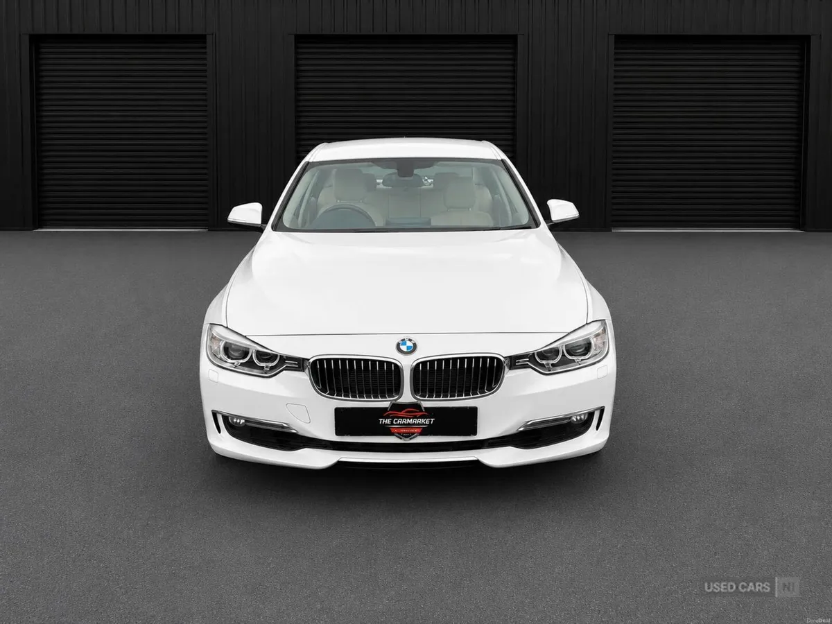 BMW 3-Series 2.0 320i SE Euro 6 (s/s) 4dr - Image 2