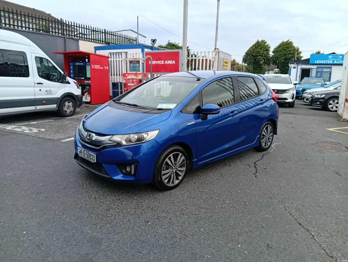 Honda Fit 2014 1.5 hybrid sport - Image 3