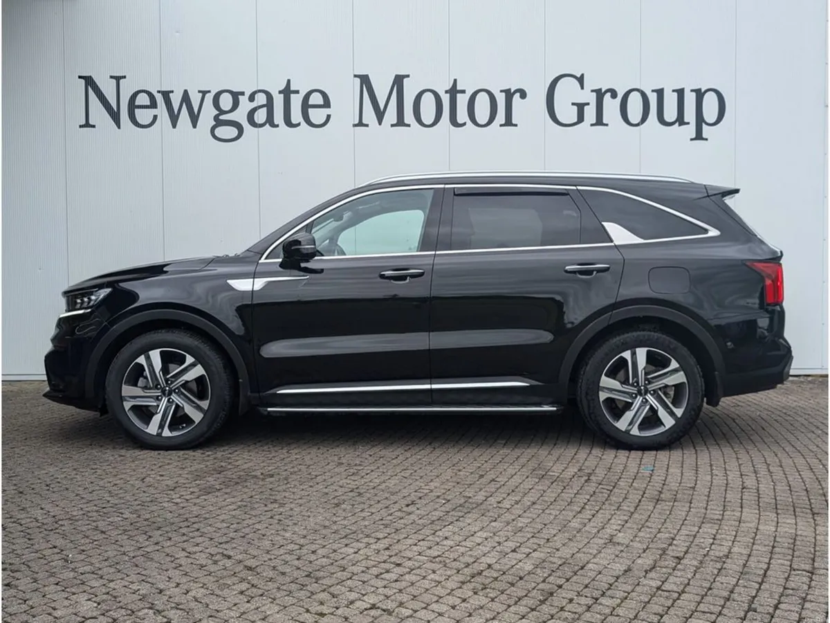 Kia Sorento Phev MY23 SAM K4 - TOP SPEC - Image 3