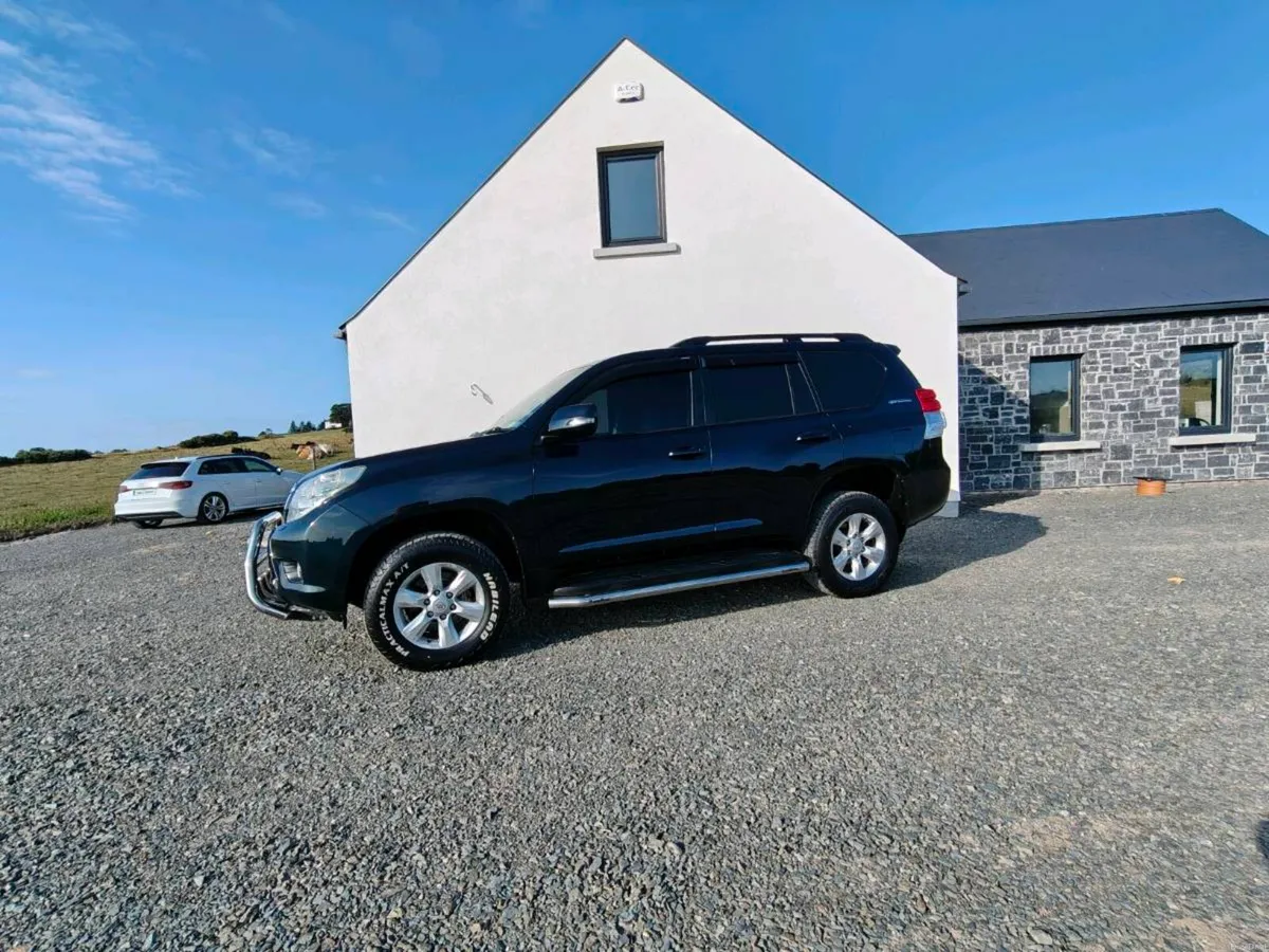 Toyota Landcruiser - Image 4