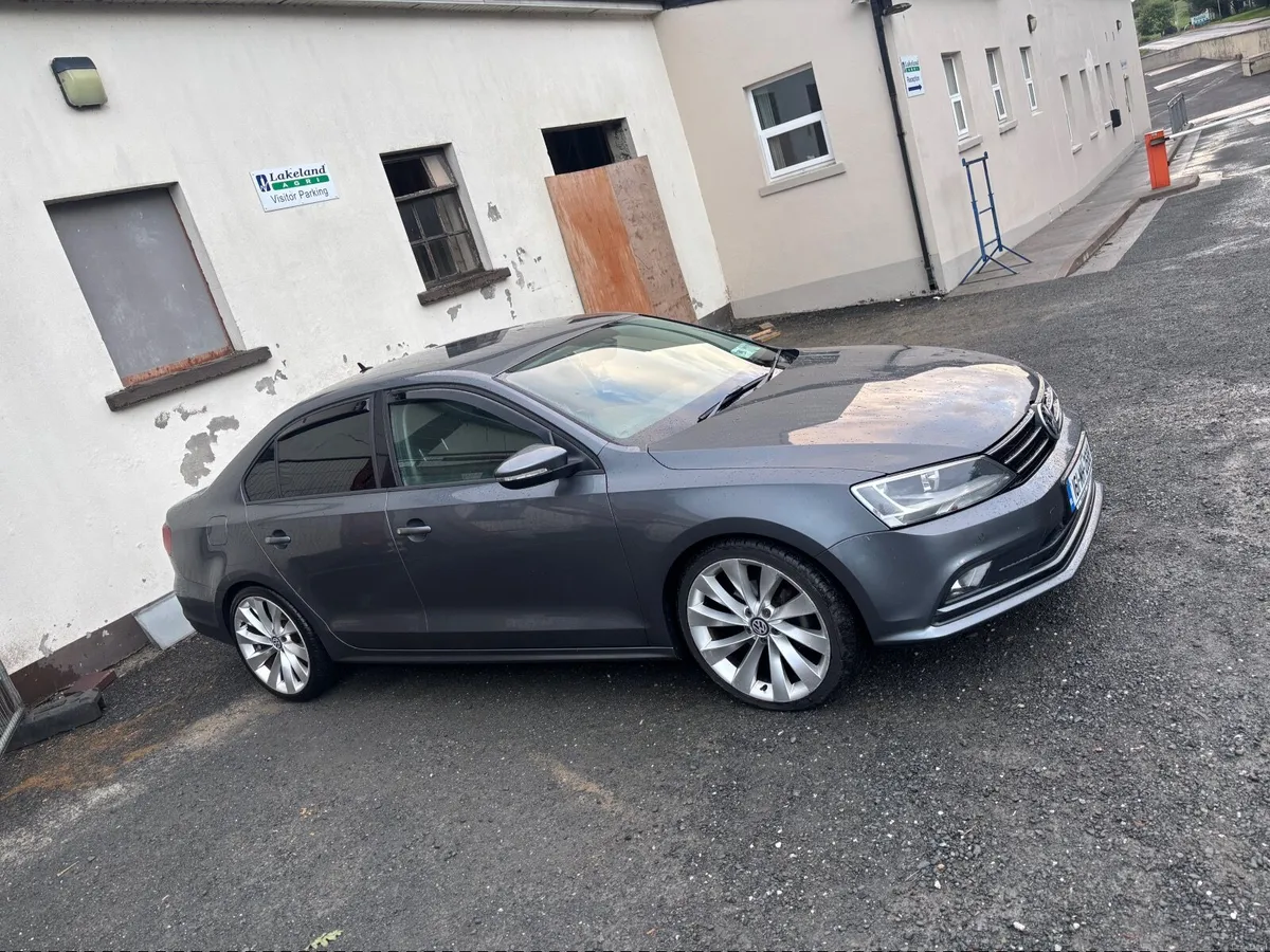 Volkswagen Jetta 2016 - Image 1