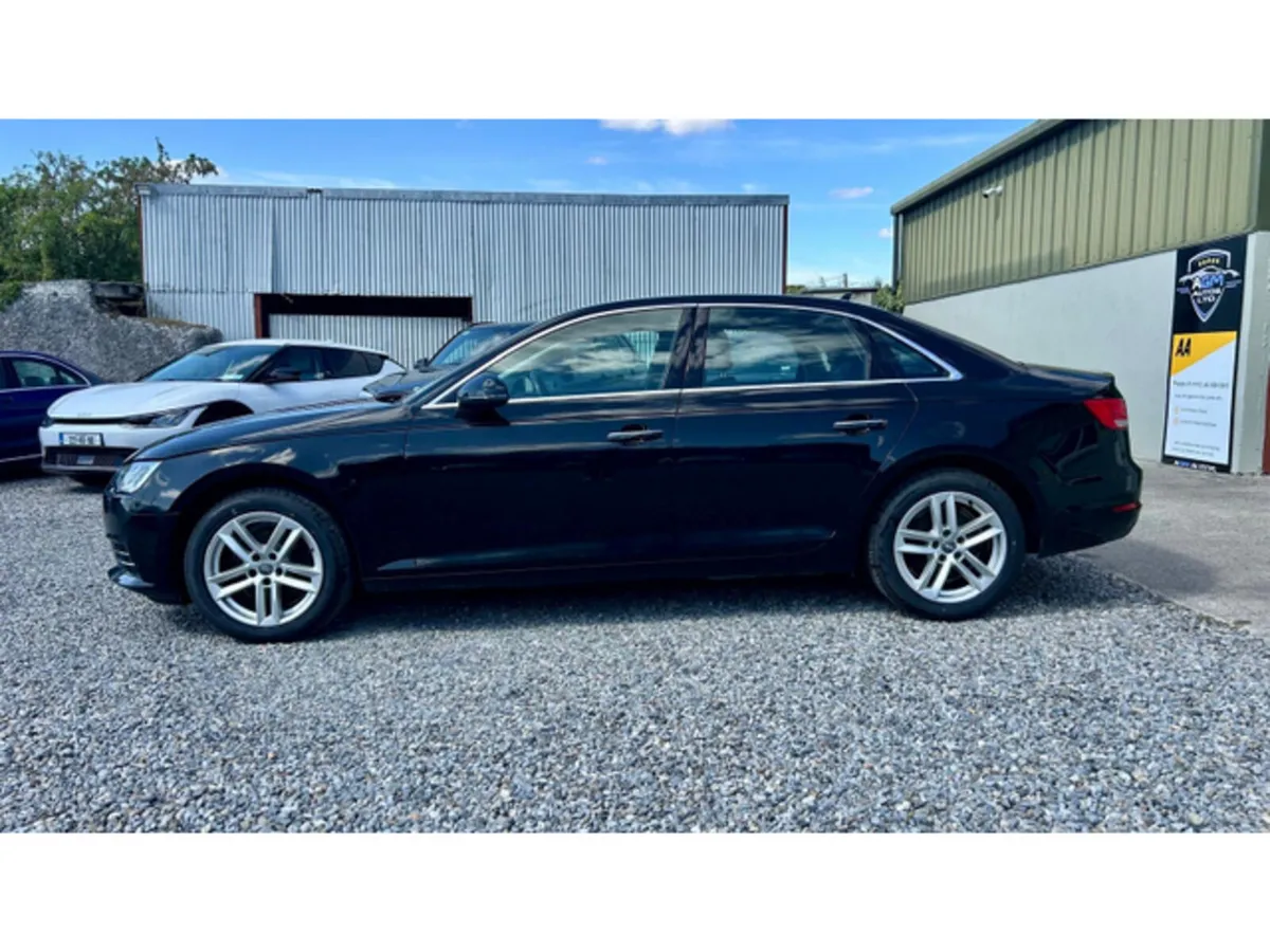 2017 Audi A4 - Image 6
