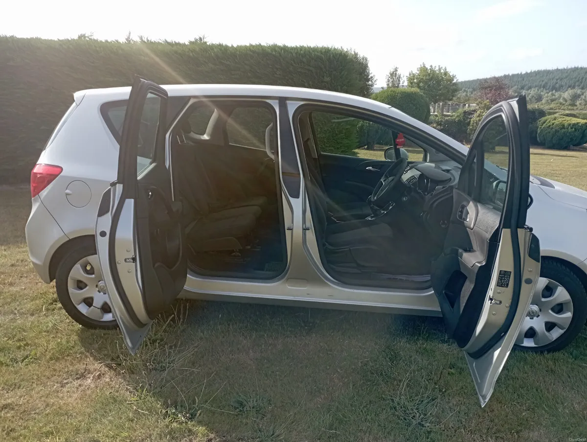 ~Opel Meriva 2015~ - Image 6