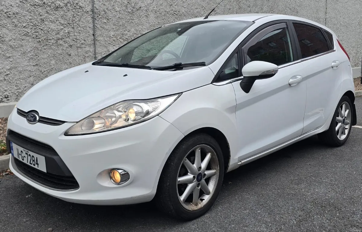 Ford Fiesta 2011 - Image 1