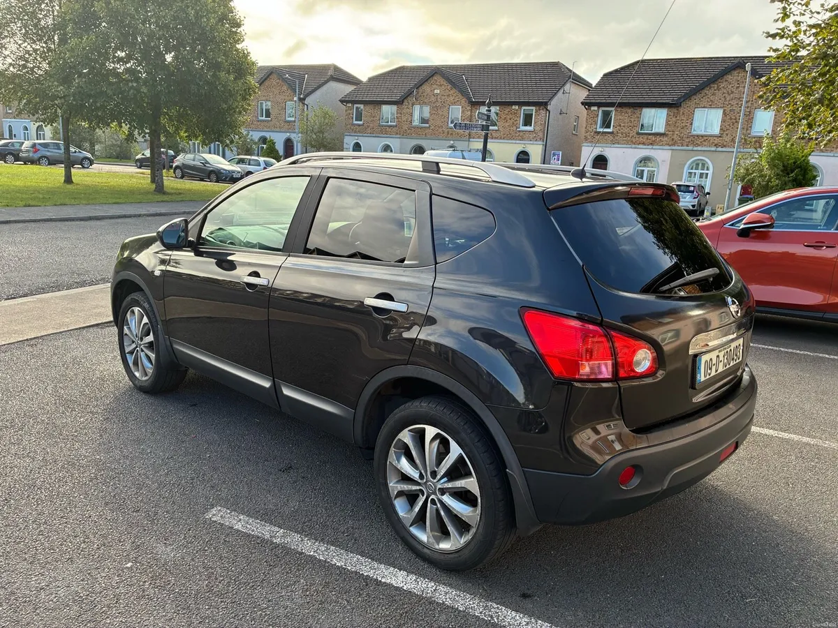 Nissan Qashqai - Image 1