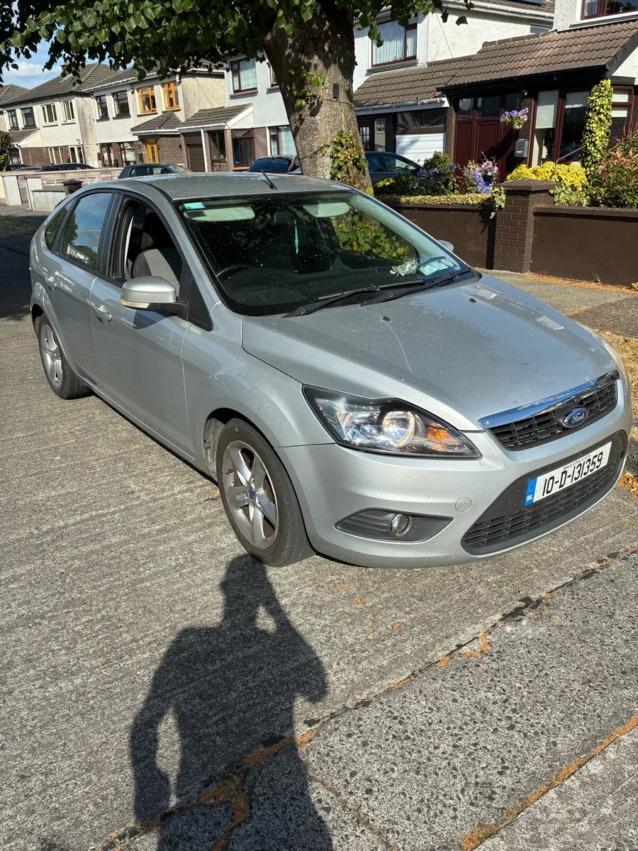 2010 ford focus - Image 2
