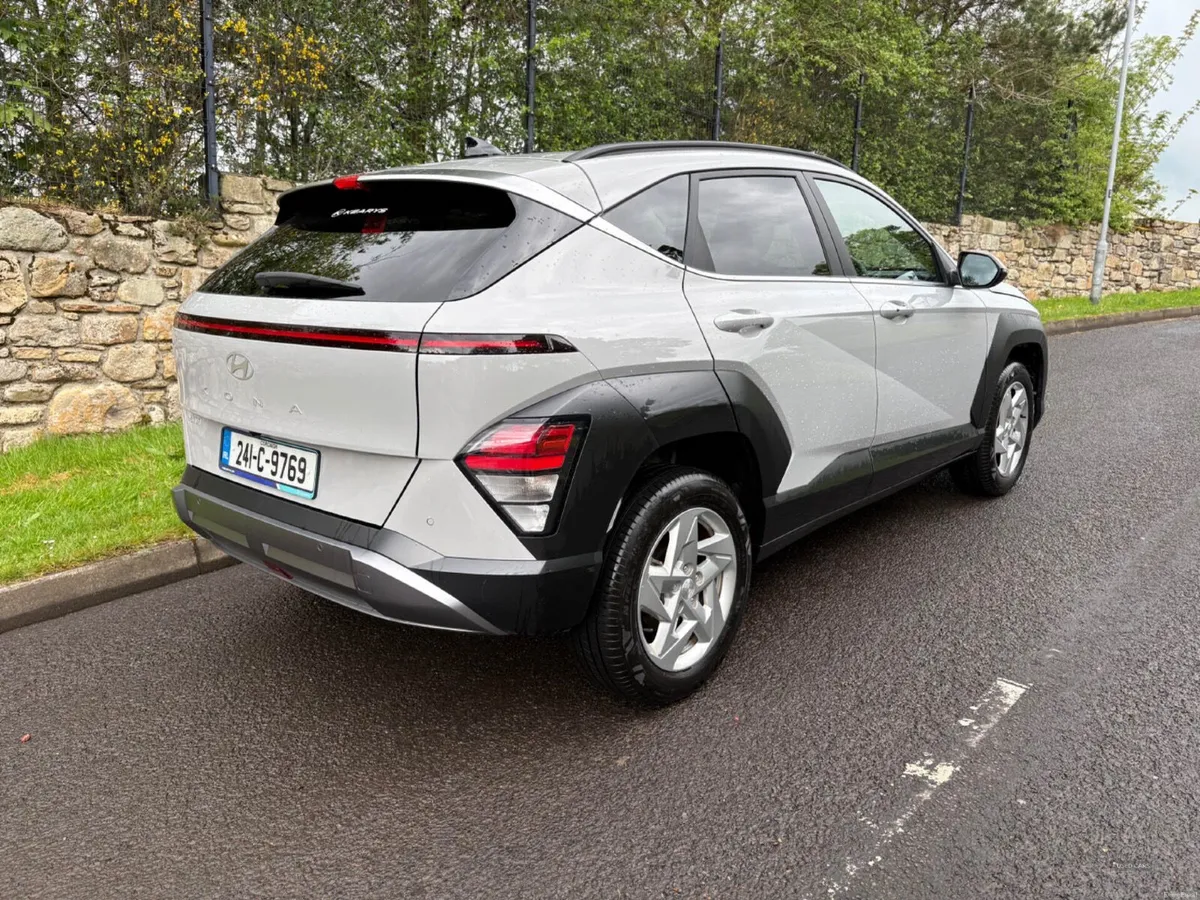 Hyundai KONA 2024 - Image 6
