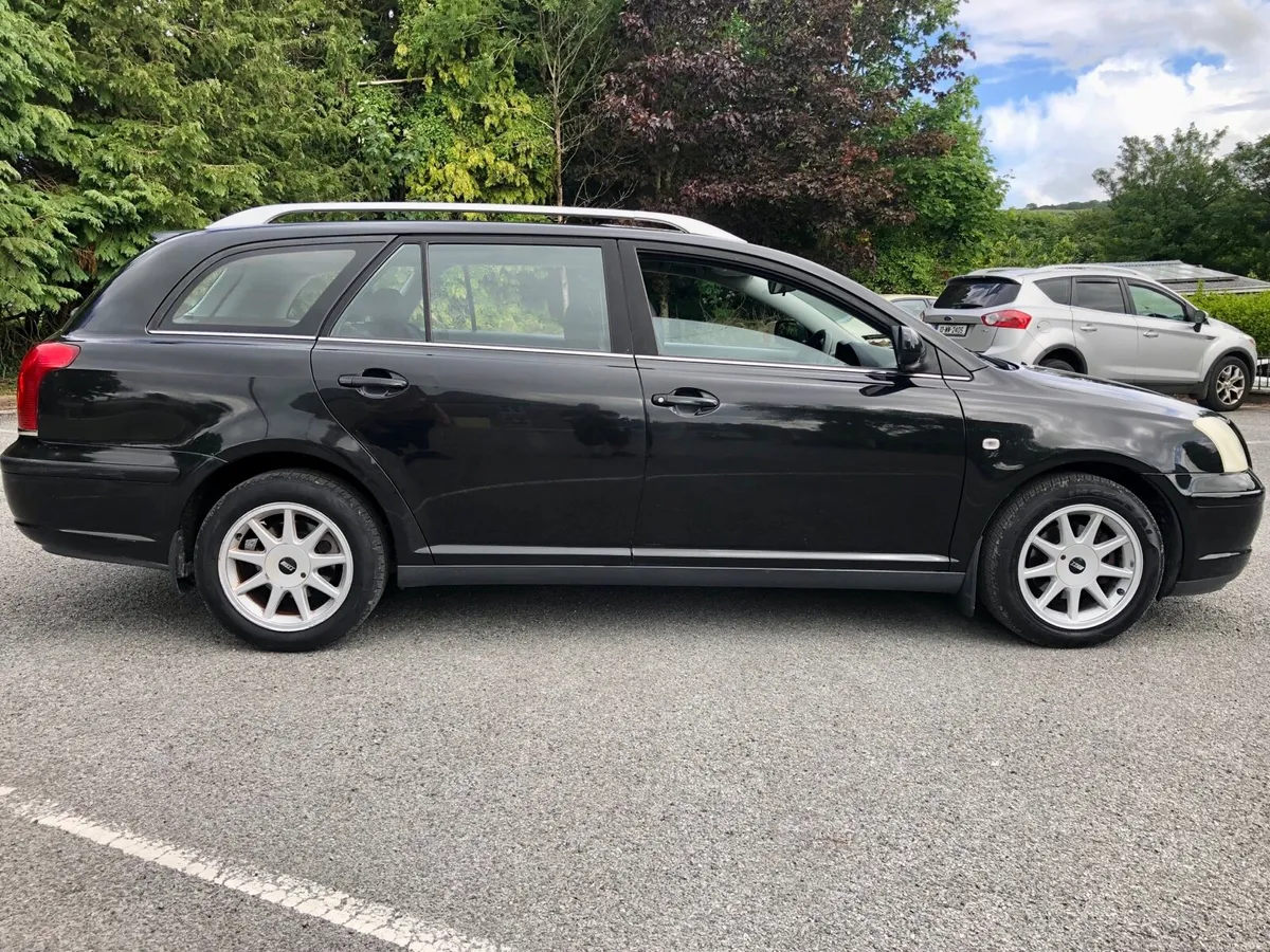 Toyota avensis estate just passed nct 3 keys - Image 4