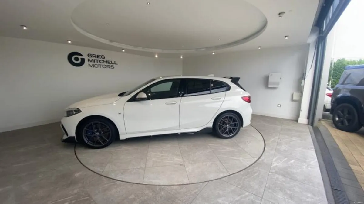 BMW 1-Series 118d M Sport 5dr Step Auto - Image 4