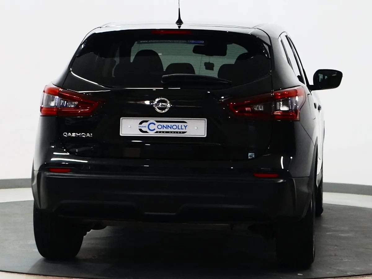 *95* 2017 Nissan Qashqai 1.2 acenta - Image 5