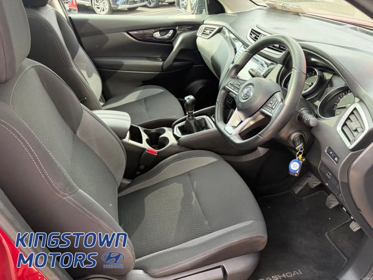 Nissan Qashqai 1.3 SV SS MY19 4DR - Image 5