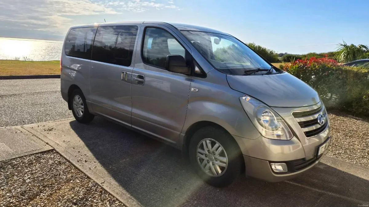 Hyundai montana 8 seater - Image 1