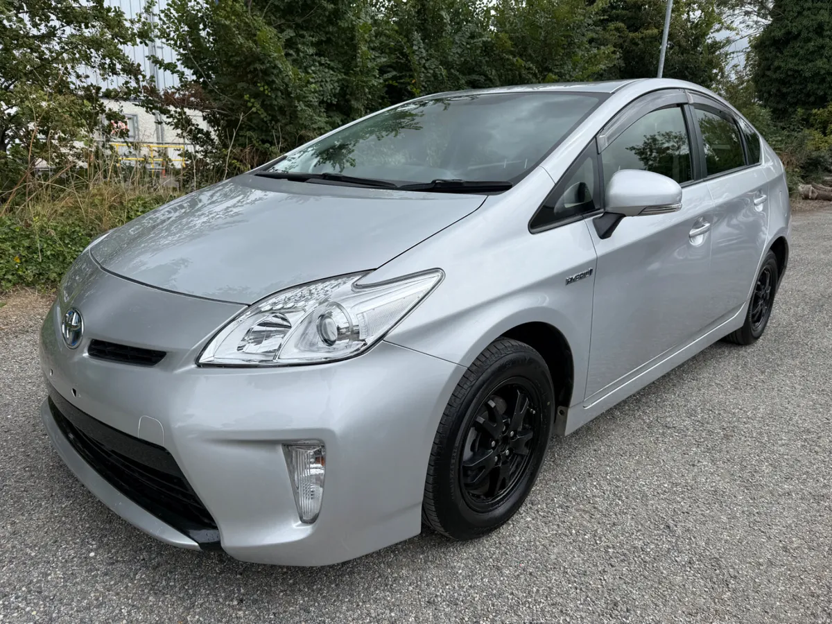 Toyota Prius - Image 2