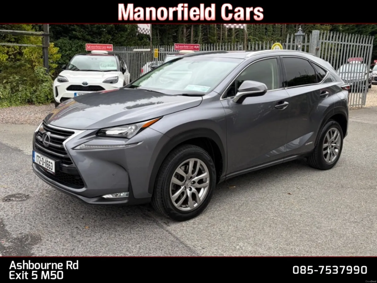 2017 Lexus NX300h AWD EXECUTIVE ONE OWNER LOW KM'S - Image 3