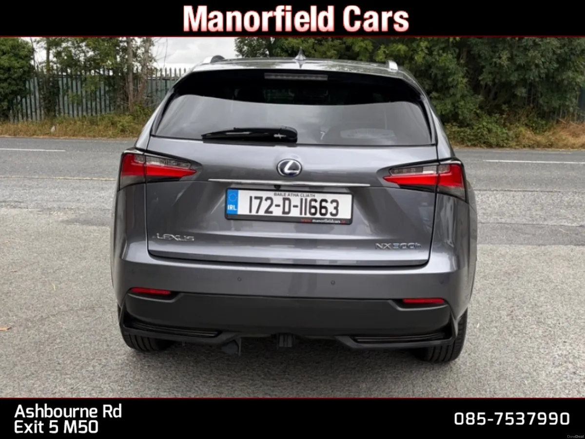 2017 Lexus NX300h AWD EXECUTIVE ONE OWNER LOW KM'S - Image 5