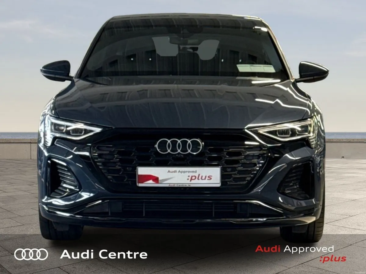 Audi Q8 SB 50ETRON QUATTRO 250KW SLINE - Image 2