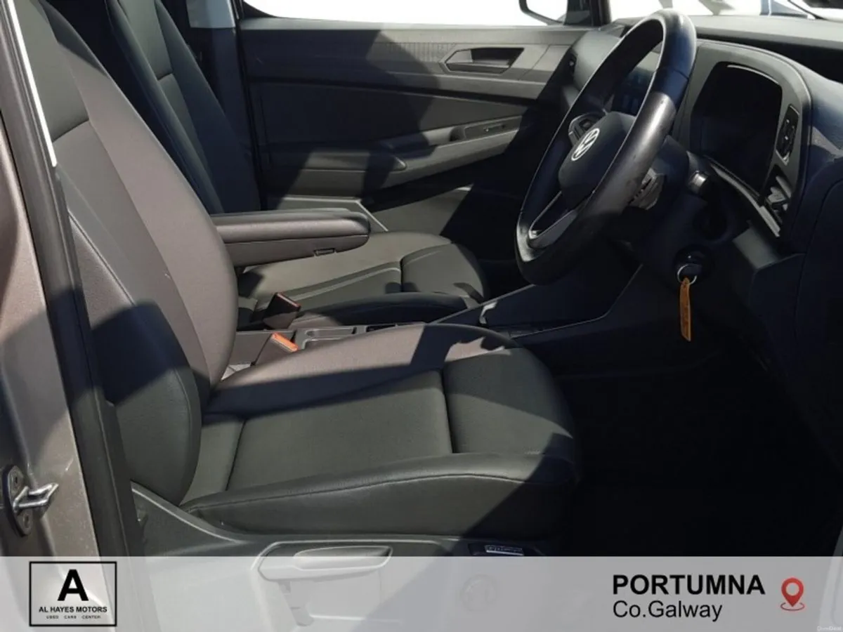 Volkswagen Caddy **AUTOMATIC**TOP SPEC**NO VAT REC - Image 6