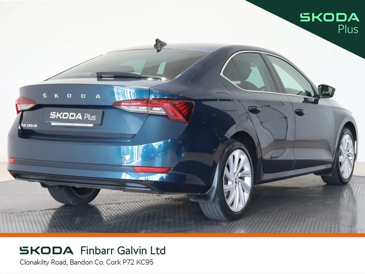 Skoda Octavia 2.0 TDI 30TH ED - Image 3