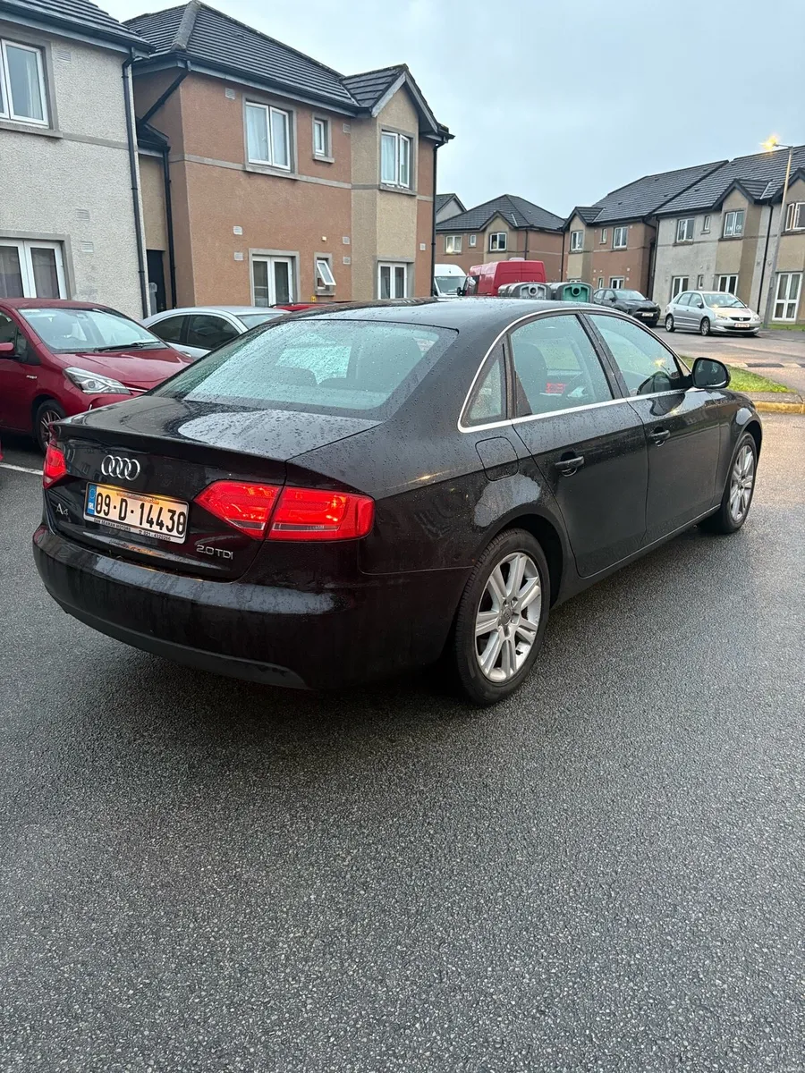 Audi a4 automátic Diesel - Image 3