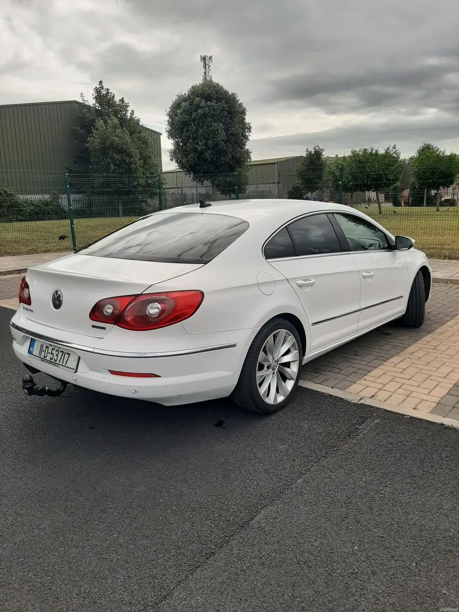 Volkswagen Passat CC 2011, 2.0 diesel manual. - Image 6