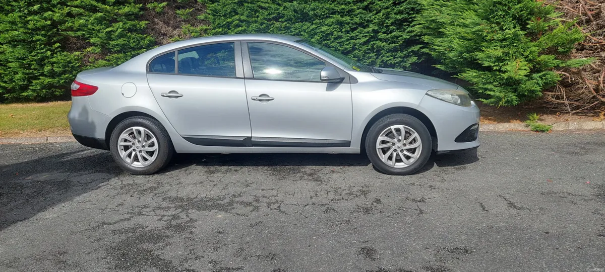 Renault Fluence 2014 - Image 2