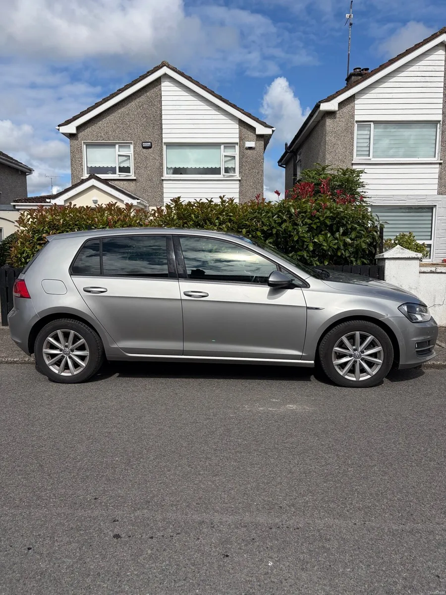 VW Golf - Image 2
