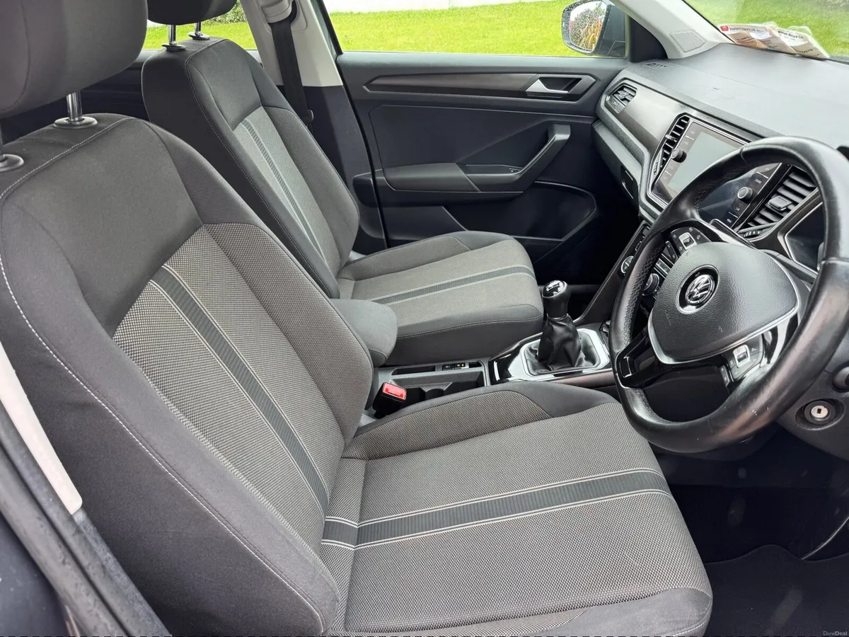 Volkswagen T-Roc 2020 - Image 3