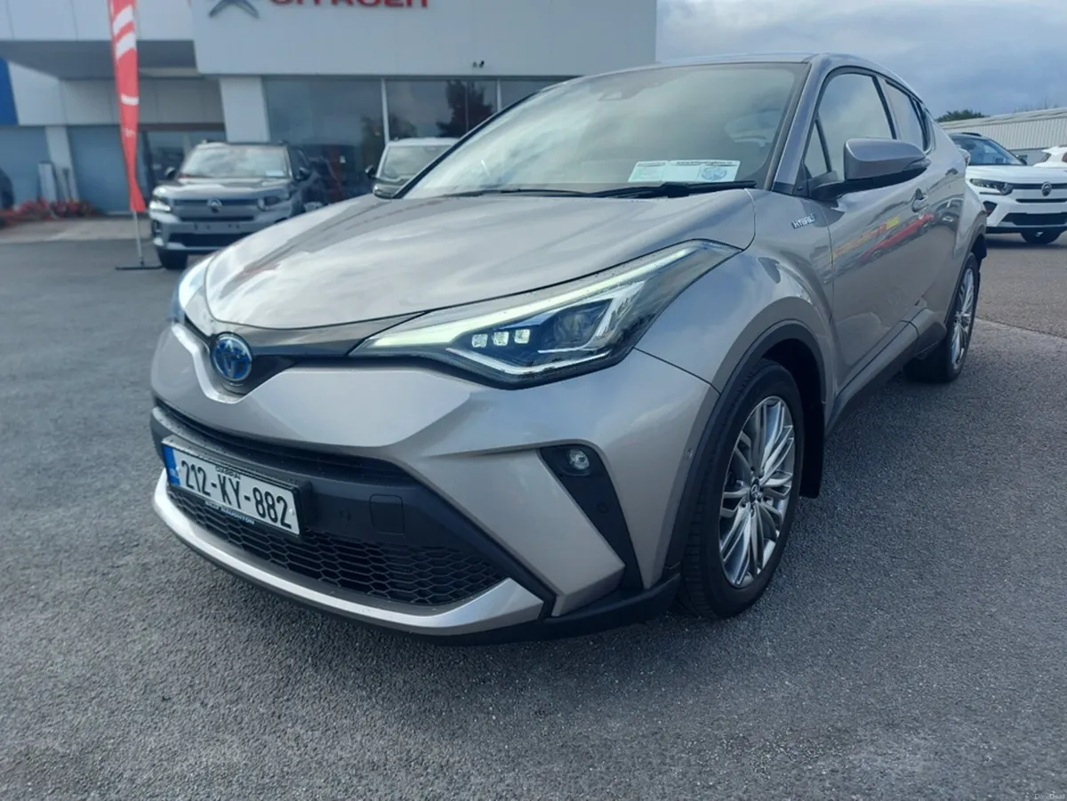 Toyota C-HR 1.8 HYBRID SOL AUTO 4DR - Image 2