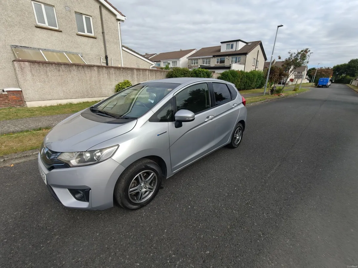 Honda Fit 2014 NEW NCT Low Mileage - Image 4
