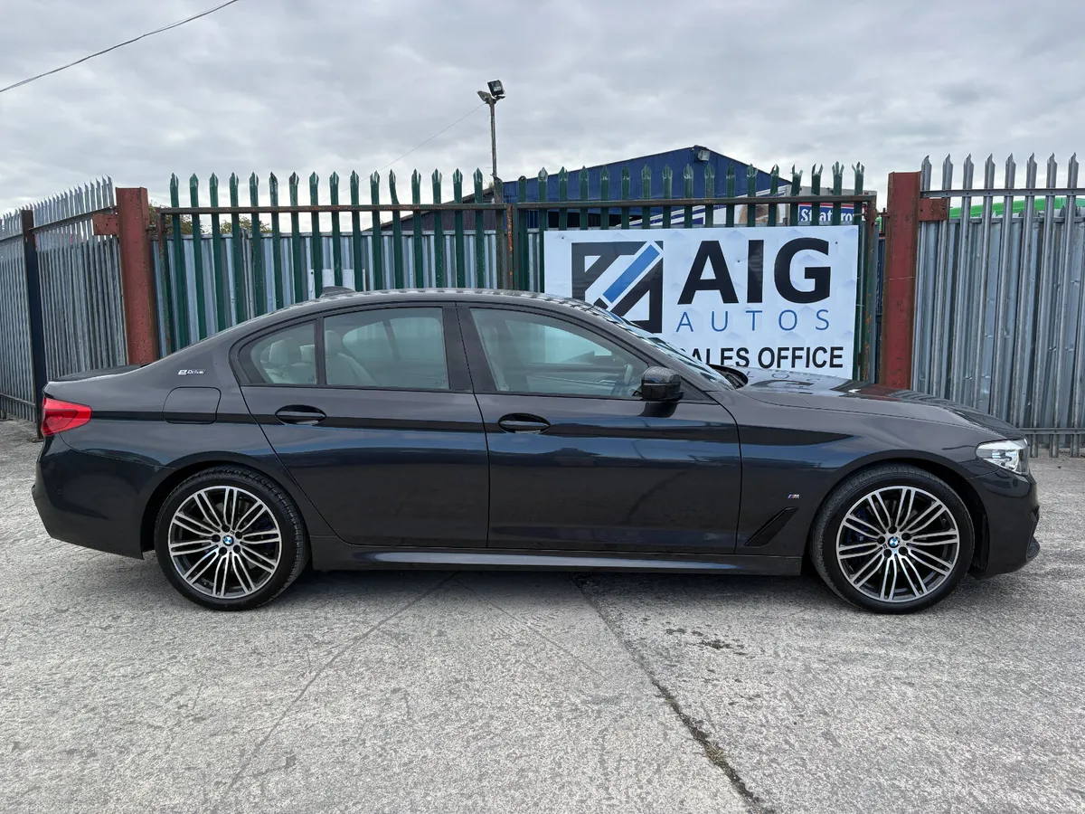 530e G30 M SPORT 4DR AUTO HUD 360/REV CAM SAT NAV - Image 4
