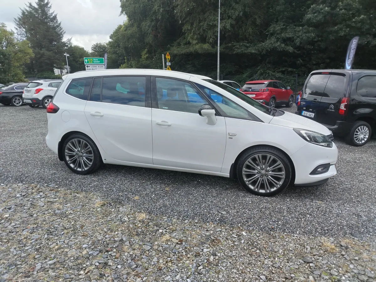 Opel Zafira 2017 - Image 3