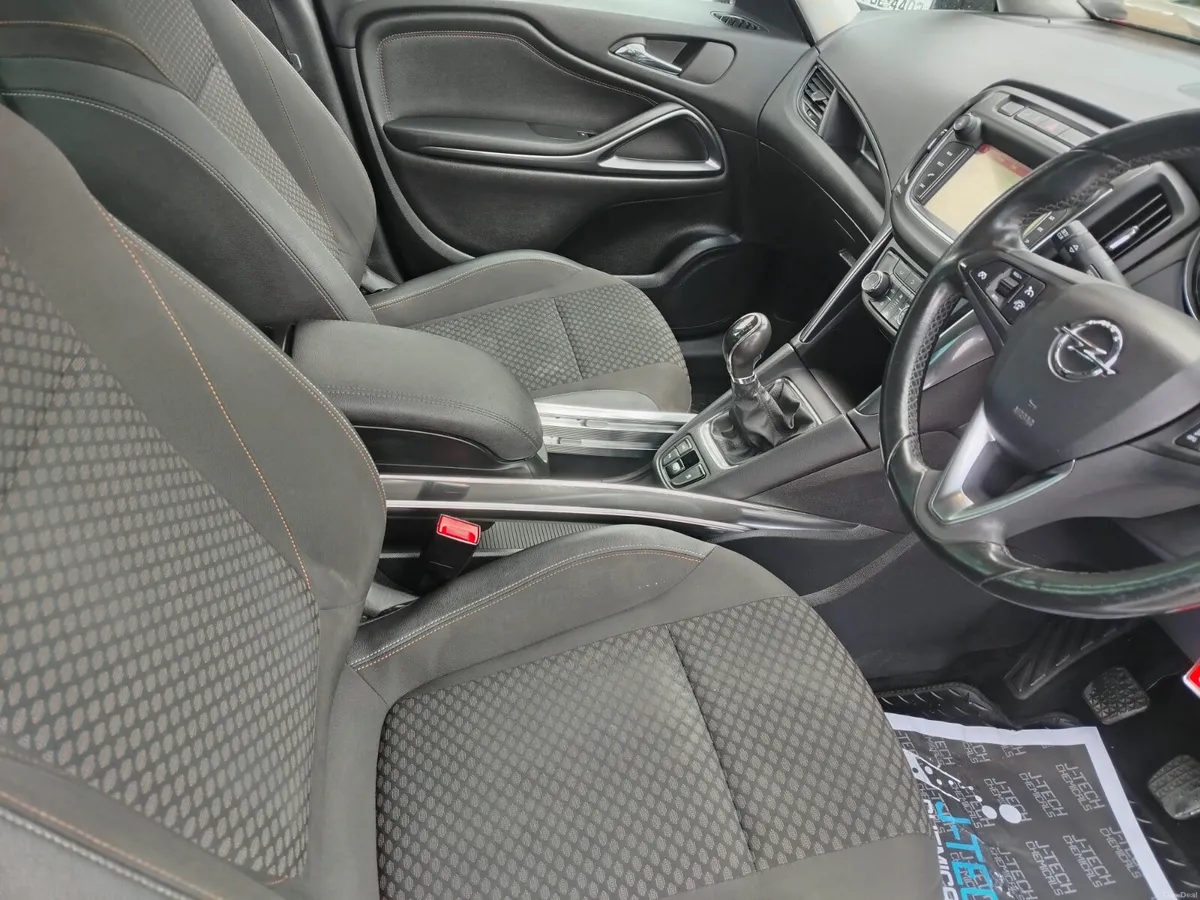 Opel Zafira 2017 - Image 5