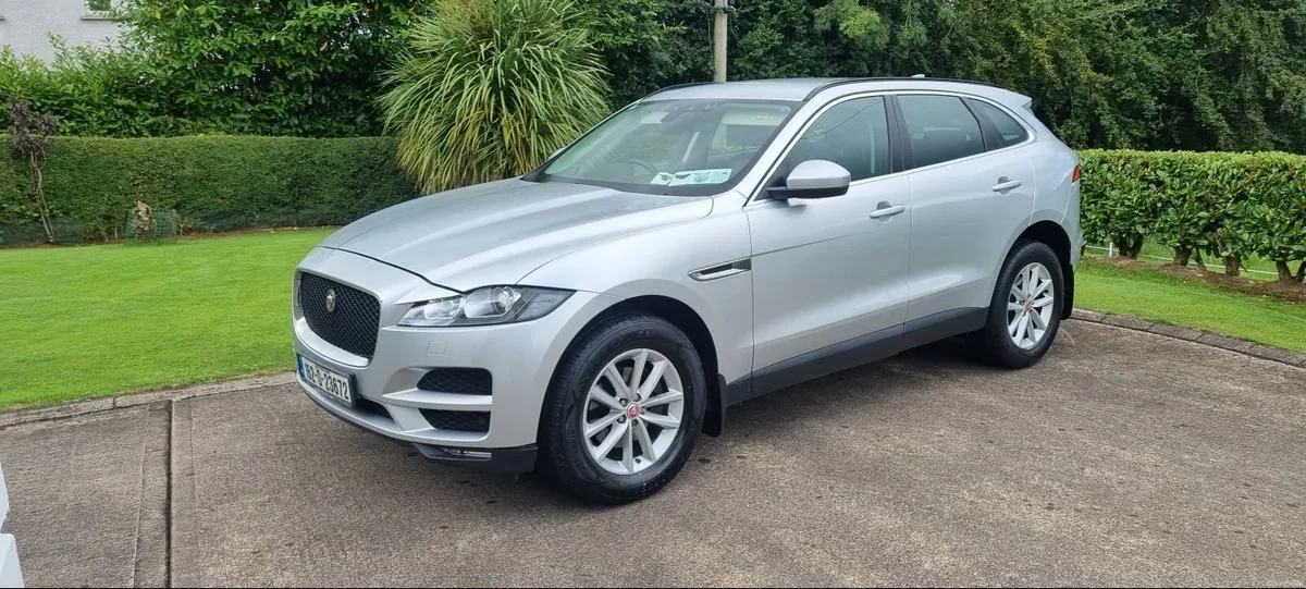 162 Jaguar F-Pace 2.0 AWD Prestige - Image 5