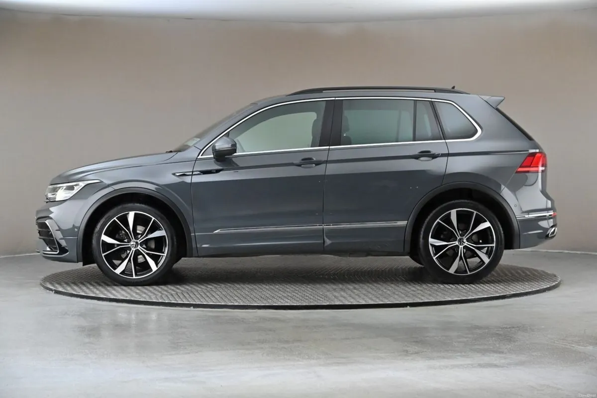Volkswagen Tiguan 2.0TDI 150BHP R-LINE M6F 6SPD - Image 5