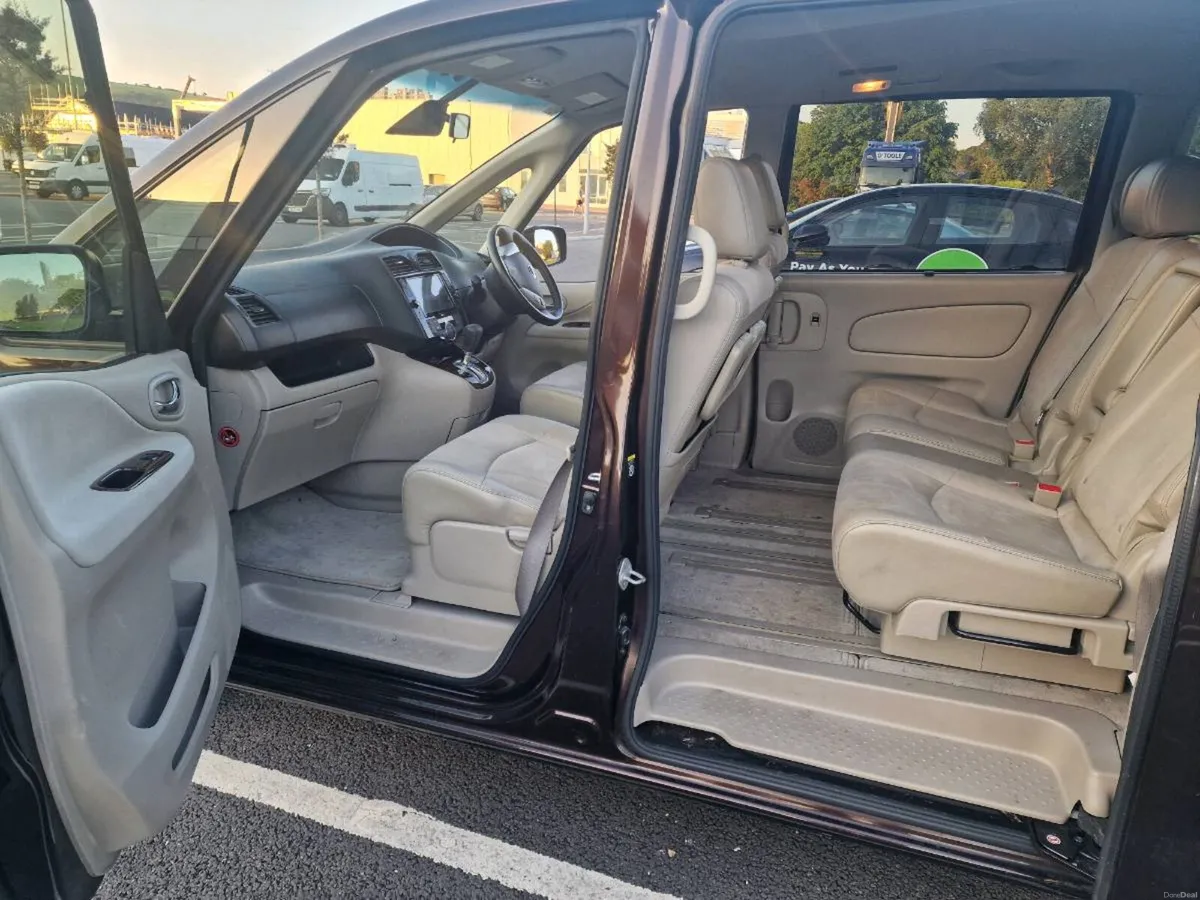 2014  Nissan Serenar8Seats 107k  km WARRANTY - Image 4