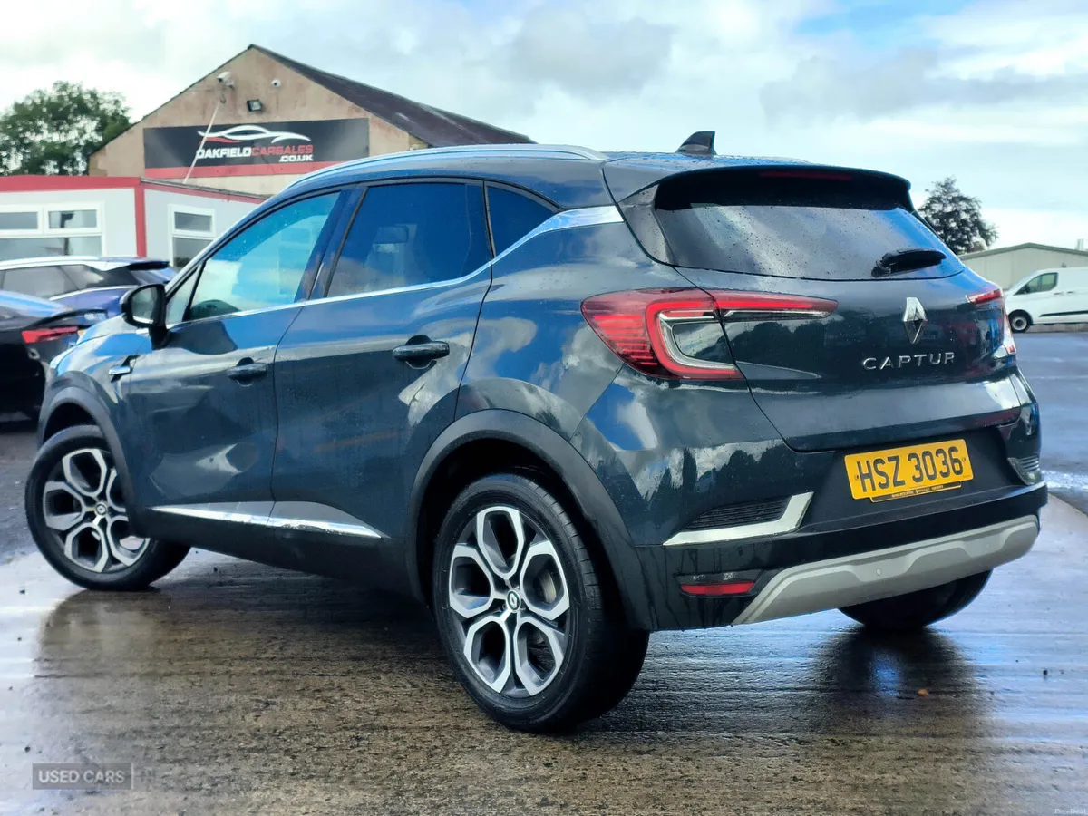Jul 2023 Renault Captur 1.0 TCE 90 Techno 5dr - Image 5