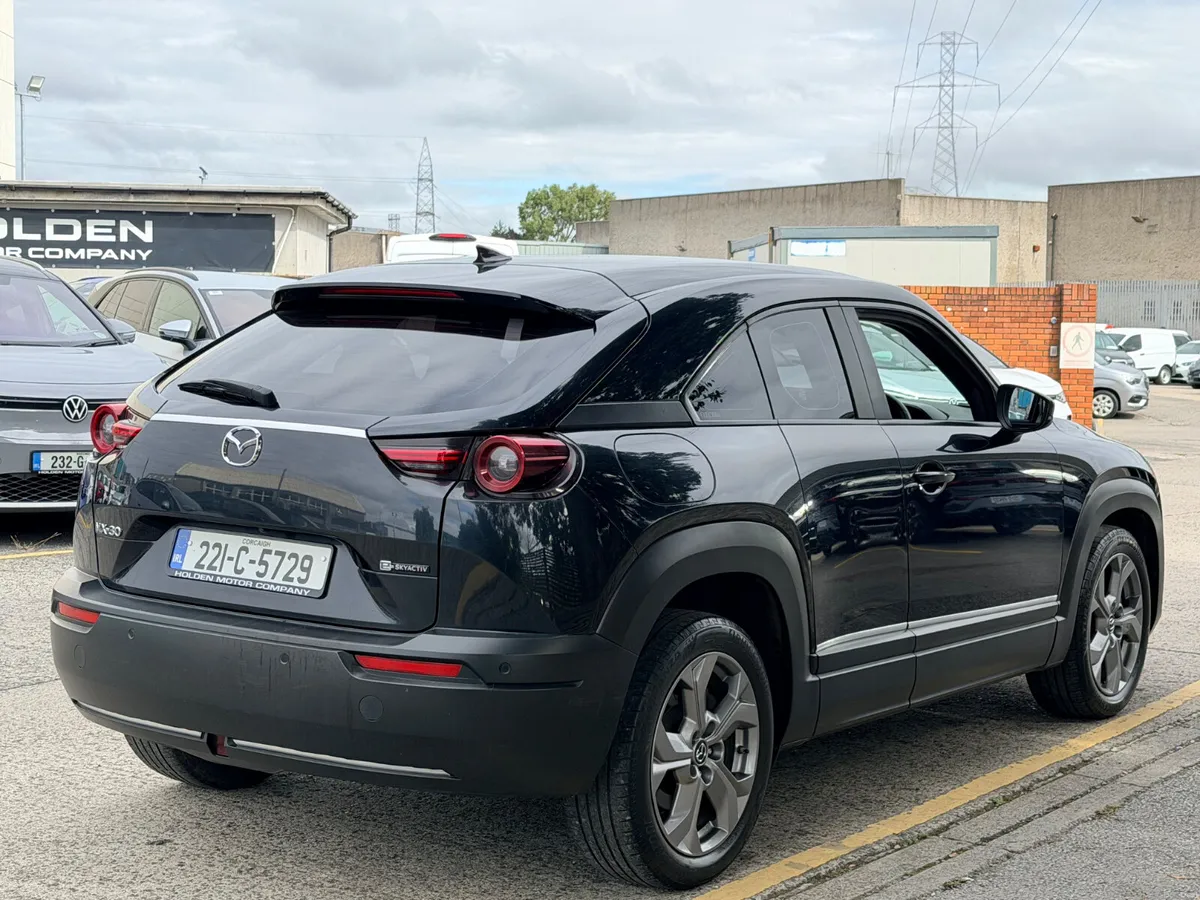 2022 Mazda MX-3..35 KWH BATTERY..HUGE SPEC - Image 6