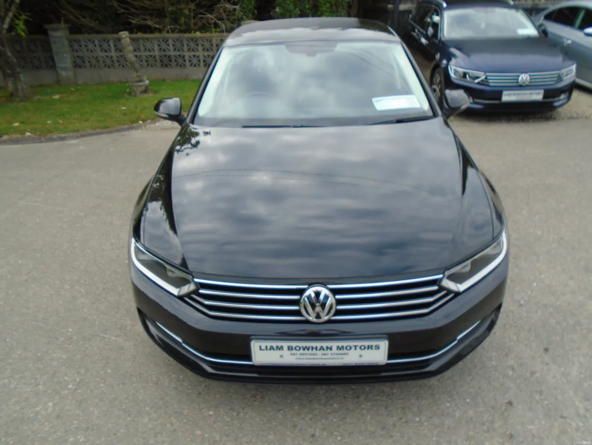 Volkswagen Passat 2020,2lt 150 6sp/camera/sat nav - Image 3