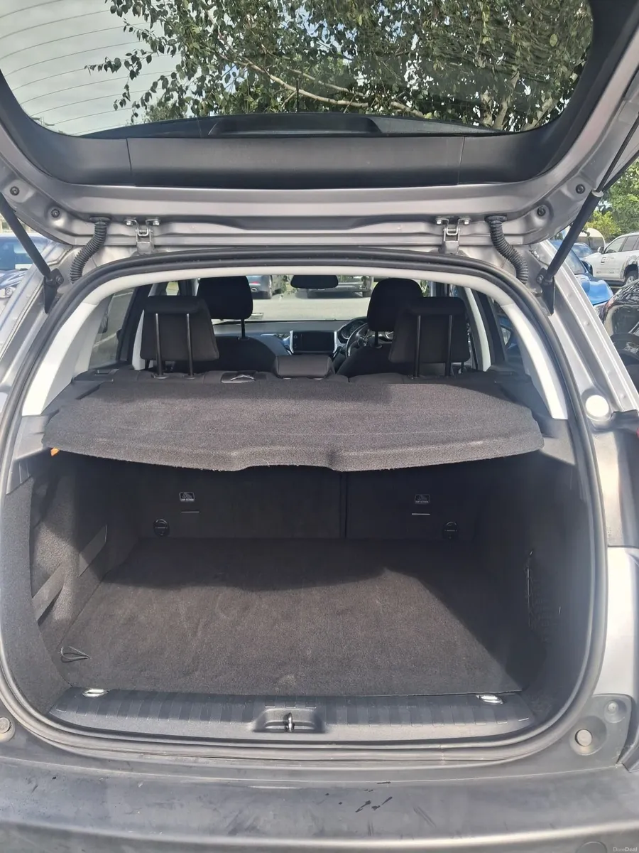 Peugeot 2008 2019 - Image 6