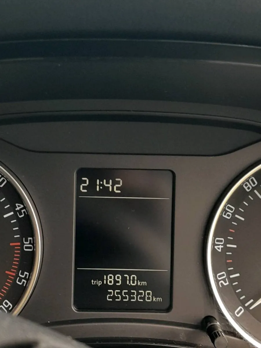 Skoda octavia 1.6 tdi - Image 4