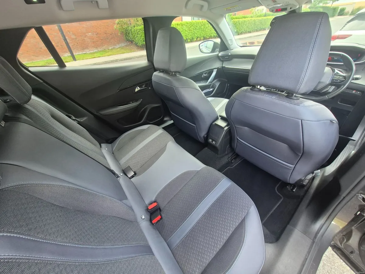 2021 Peugeot 2008 Allure 1.2 PureTech | 78,300 - Image 5