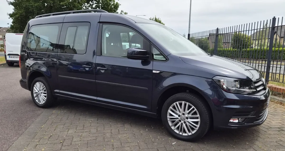 Volkswagen Caddy Maxi Life 2.0 C20 TDI S-A AUTO WA - Image 3