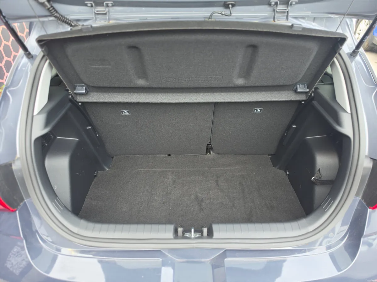 251 HYUNDAI i20 1.2 MANUAL - Image 6