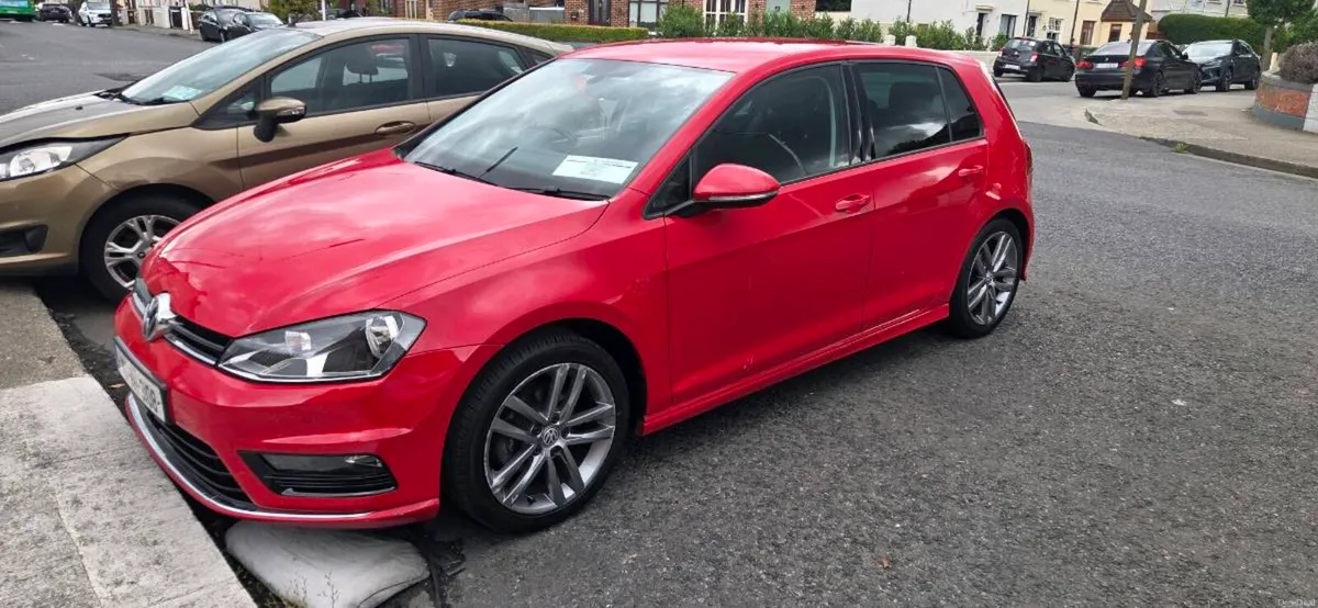 2016 VW Golf R line - Image 2