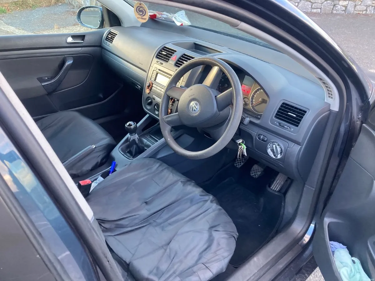 Volkswagen Golf 2005 - Image 4