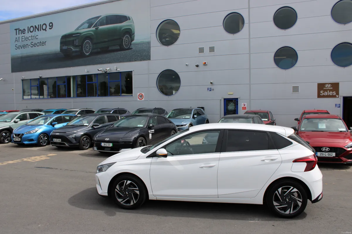 Hyundai i20 2021 - Image 2