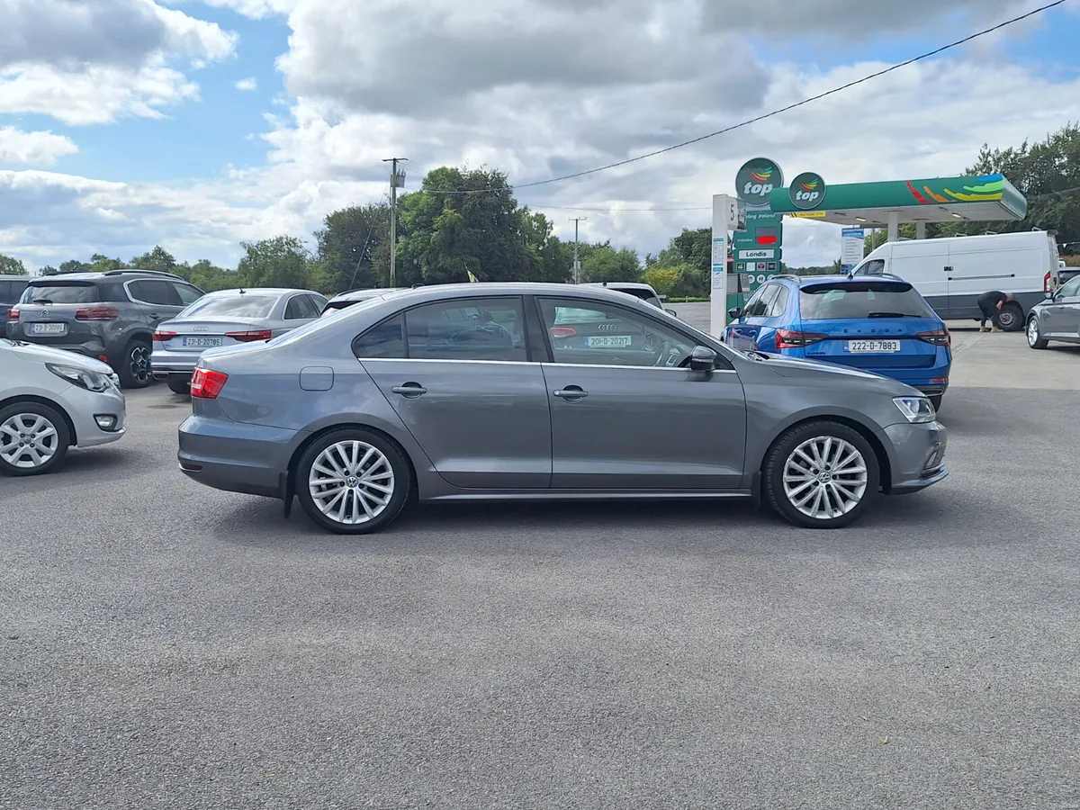 Volkswagen Jetta 2.0 Highline *High Spec - Image 2